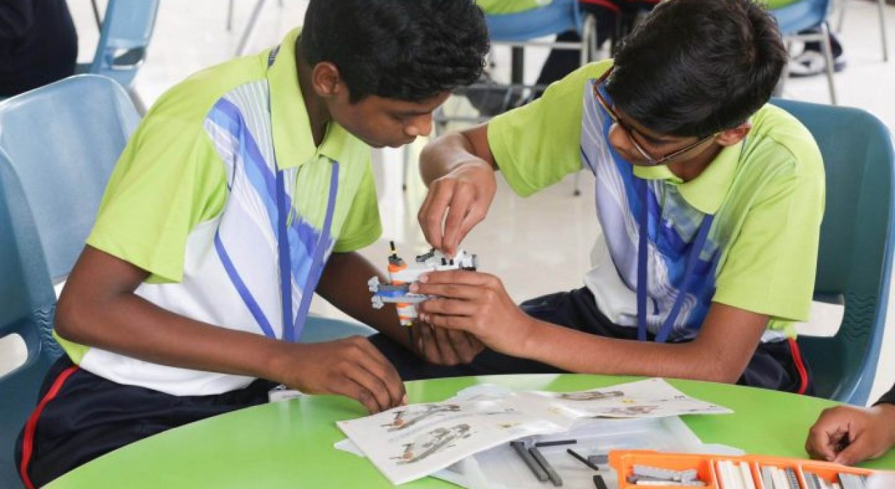 robot-pvf1pd7oxk4oan2h3j41ocrlxzm8yv7yhdaiklhwus